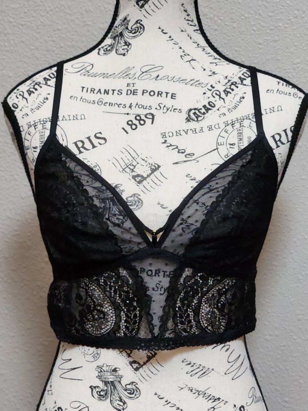 AERIE - Lace Bra Top Bralette Black - Medium - NEW NWT